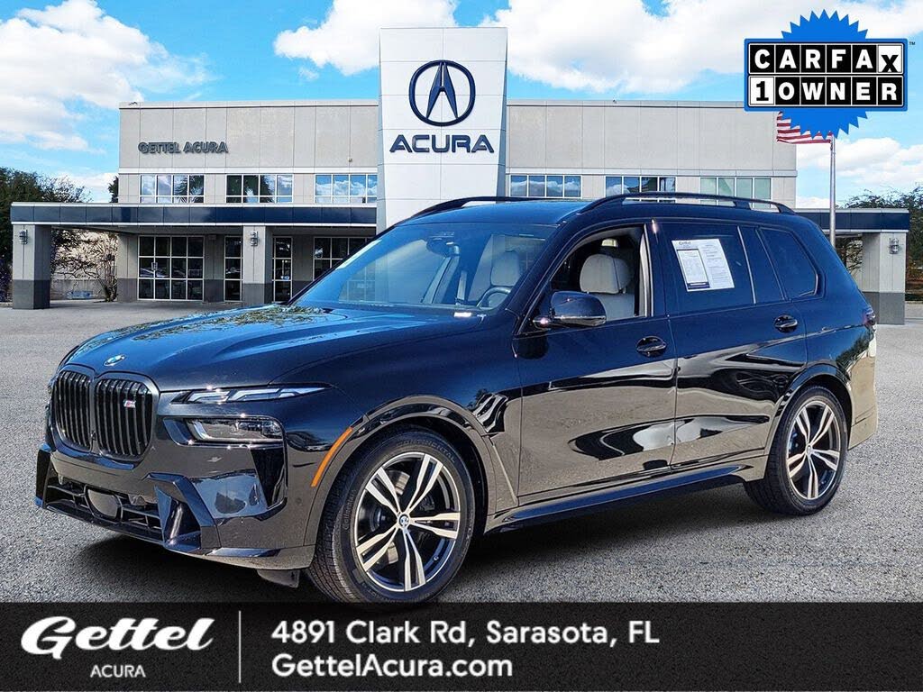 2025 BMW X7 M60i AWD