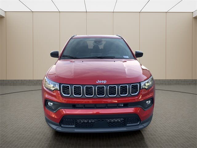 2026 Jeep Compass Latitude 4WD
