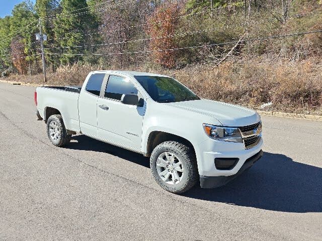 2017 Chevrolet Colorado Work Truck Extended Cab LB RWD