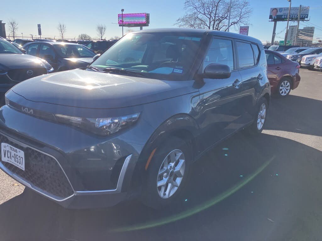 2024 Kia Soul LX FWD