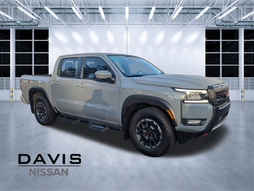 2025 Nissan Frontier PRO-X Crew Cab RWD