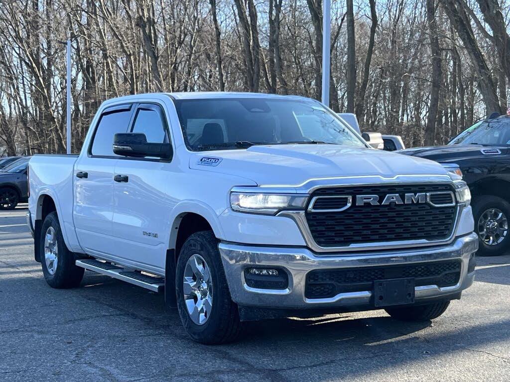 2025 RAM 1500 Big Horn Crew Cab 4WD