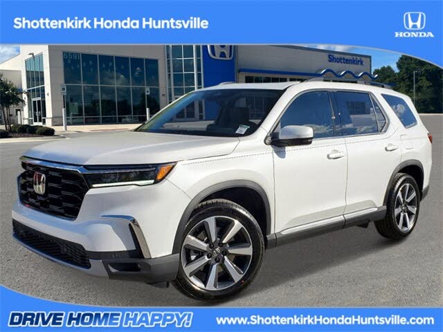 2025 Honda Pilot Touring FWD
