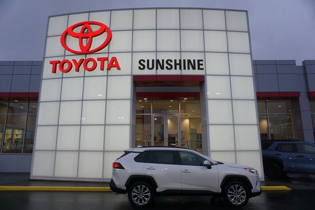 2025 Toyota RAV4 XLE Premium AWD