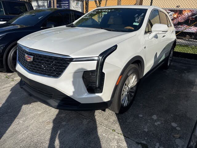 2024 Cadillac XT4 Luxury FWD
