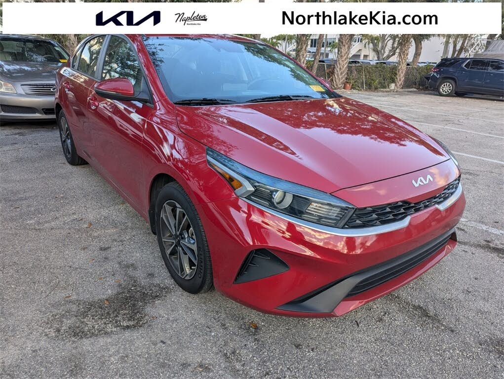2024 Kia Forte LXS FWD