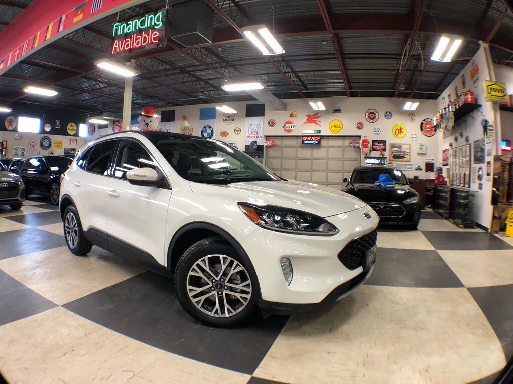 2022 Ford Escape SEL AWD