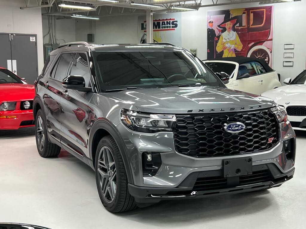 Ford Explorer ST AWD 2025