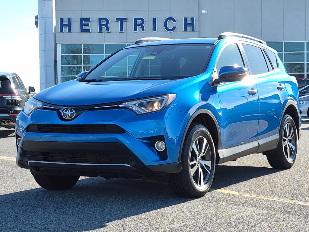 2018 Toyota RAV4 XLE AWD