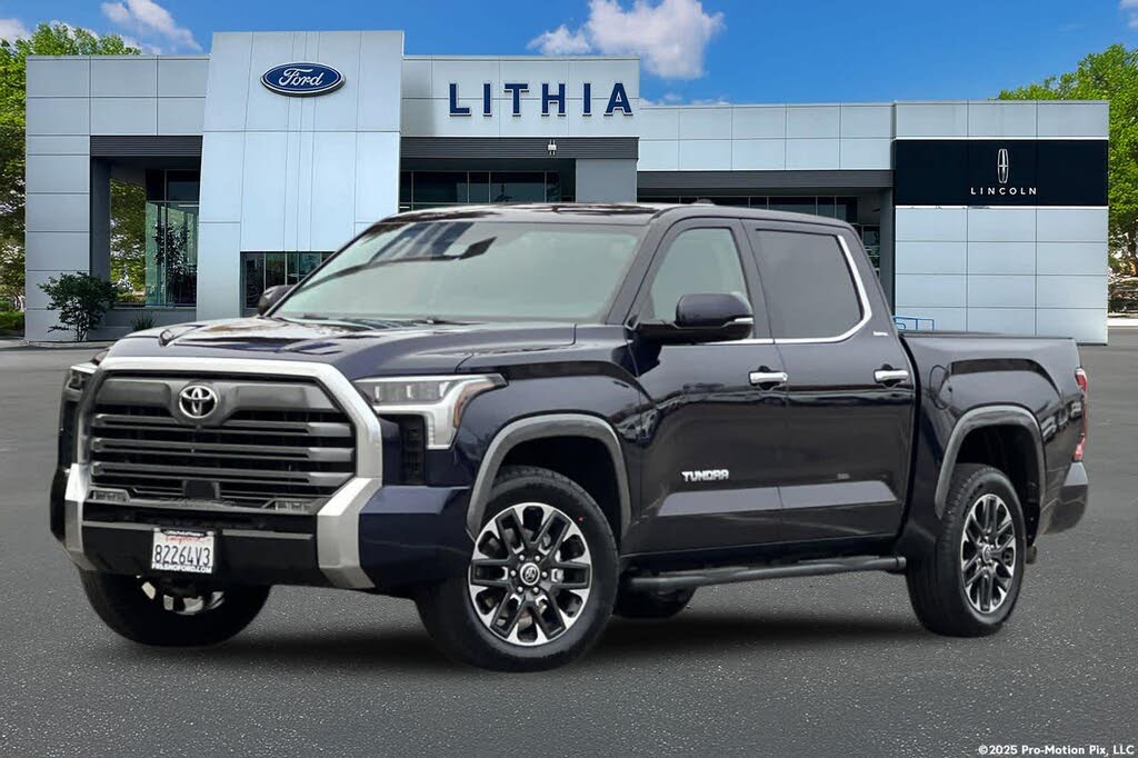 2023 Toyota Tundra Limited CrewMax Cab 4WD