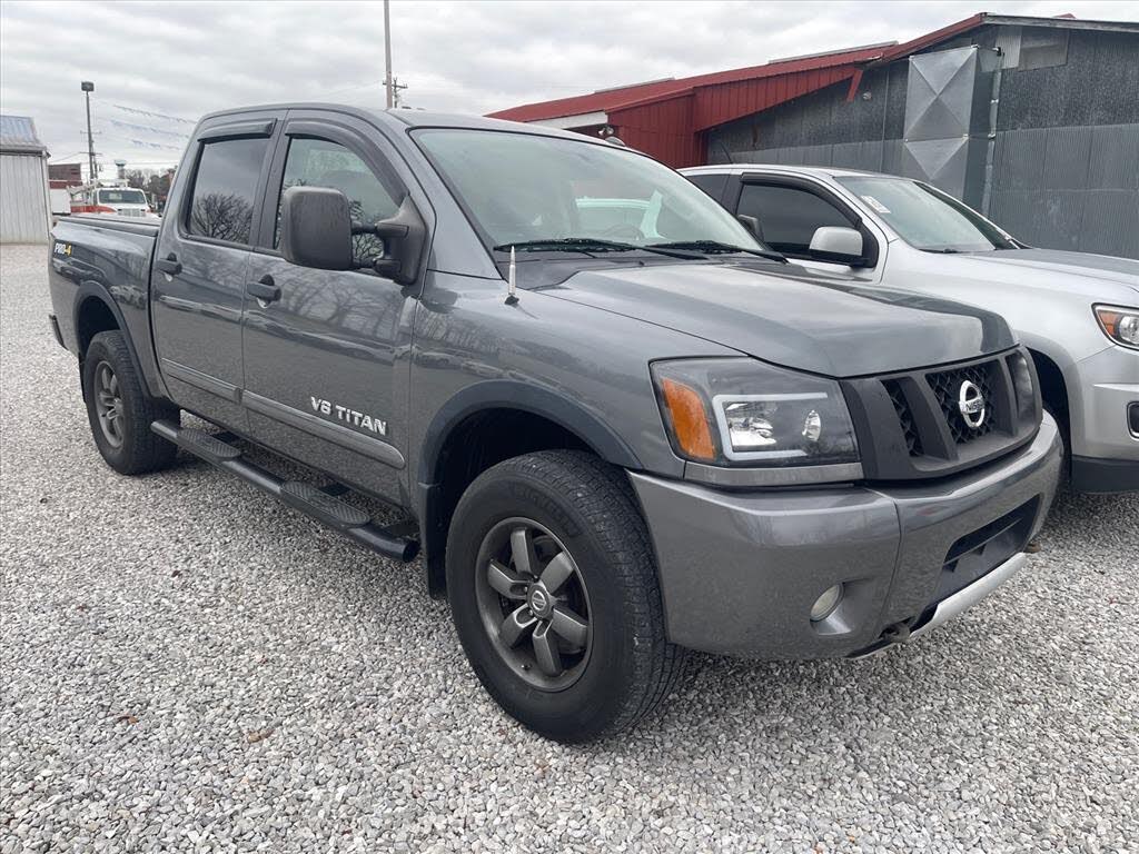 2014 Nissan Titan PRO-4X Crew Cab 4WD