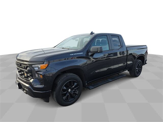 2022 Chevrolet Silverado 1500 Custom Double Cab 4WD
