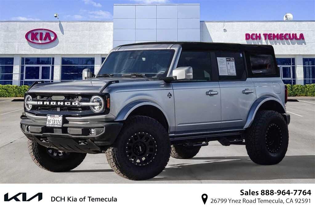 2022 Ford Bronco Outer Banks 4-Door 4WD