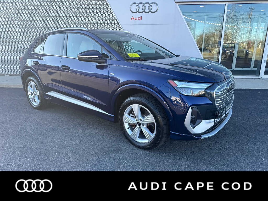 2024 Audi Q4 e-tron quattro Premium Plus 50