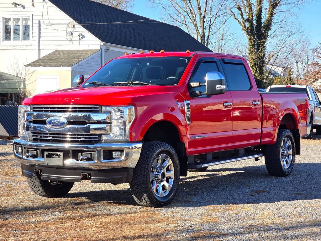 2018 Ford F-250 Super Duty Lariat Crew Cab 4WD