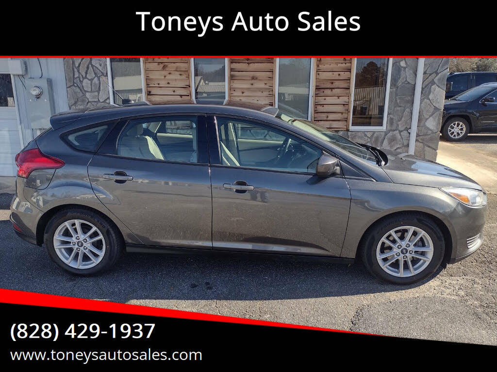 2018 Ford Focus SE Hatchback