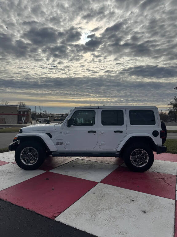 2022 Jeep Wrangler Unlimited Sahara 4WD