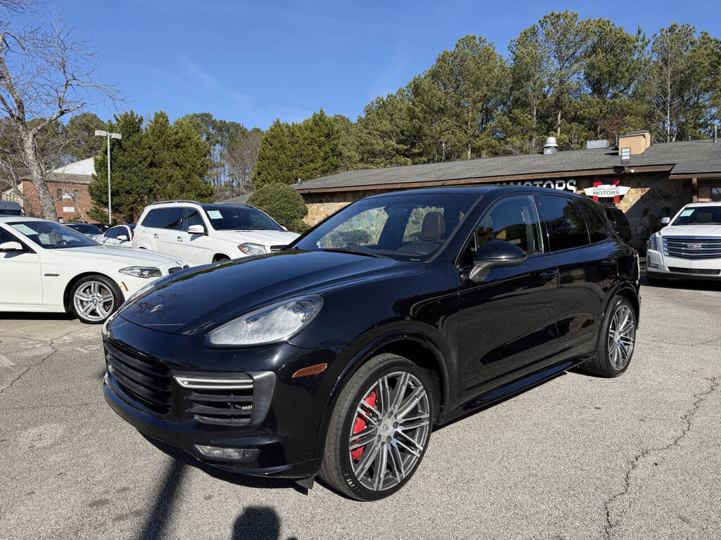 2016 Porsche Cayenne GTS AWD