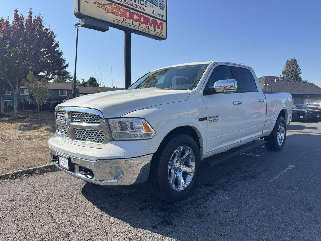 2018 RAM 1500 Laramie Crew Cab 4WD