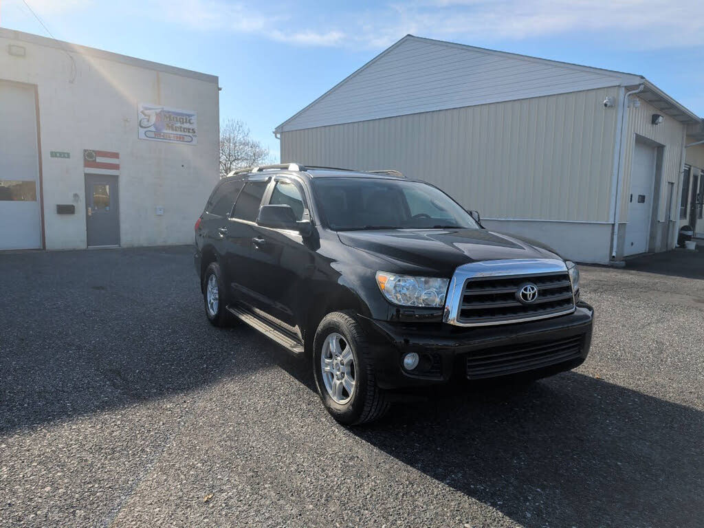 2015 Toyota Sequoia SR5 4WD