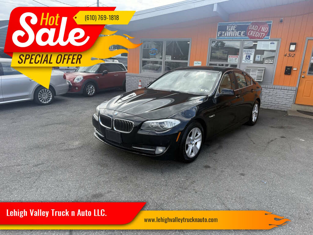 2012 BMW 5 Series 528i Sedan RWD
