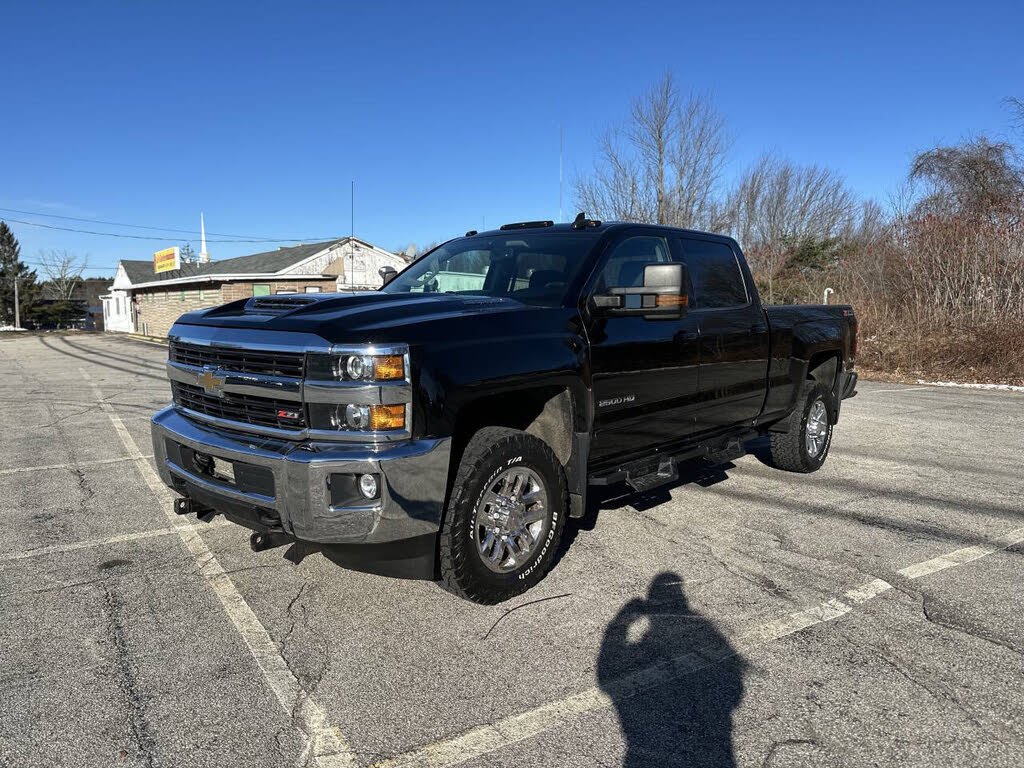 2017 Chevrolet Silverado 2500HD LT Crew Cab 4WD