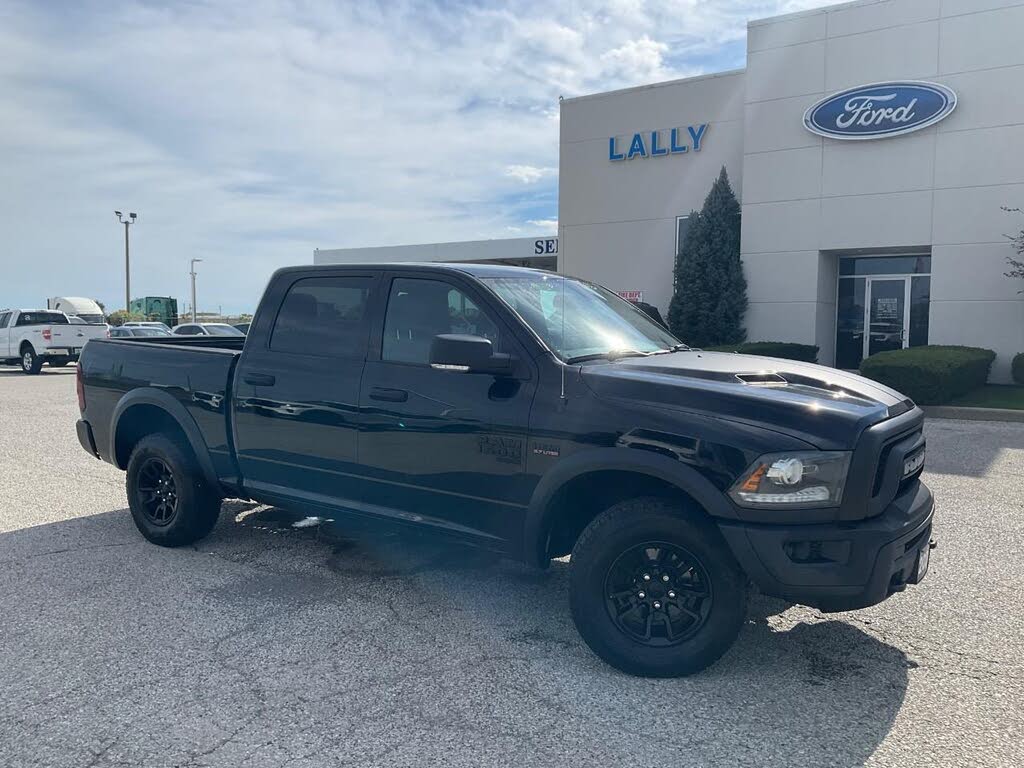 RAM 1500 Classic SLT Crew Cab 4WD 2021