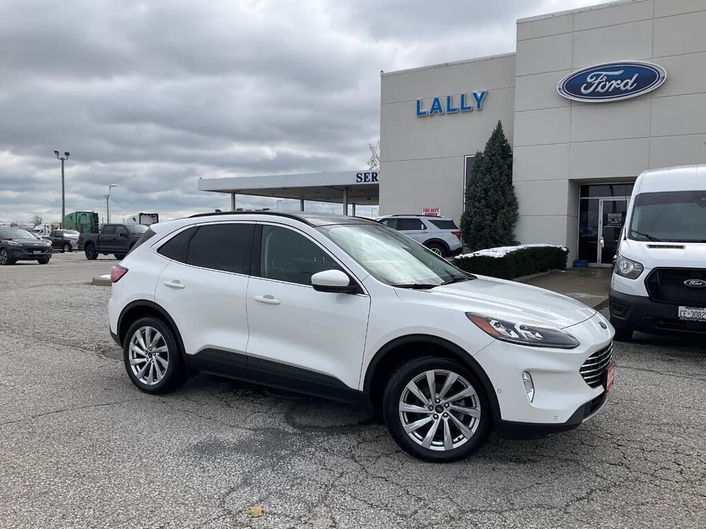 Ford Escape Titanium AWD 2022