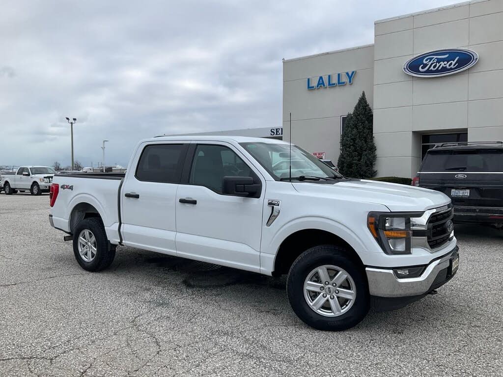 Ford F-150 XLT SuperCrew 4WD 2023