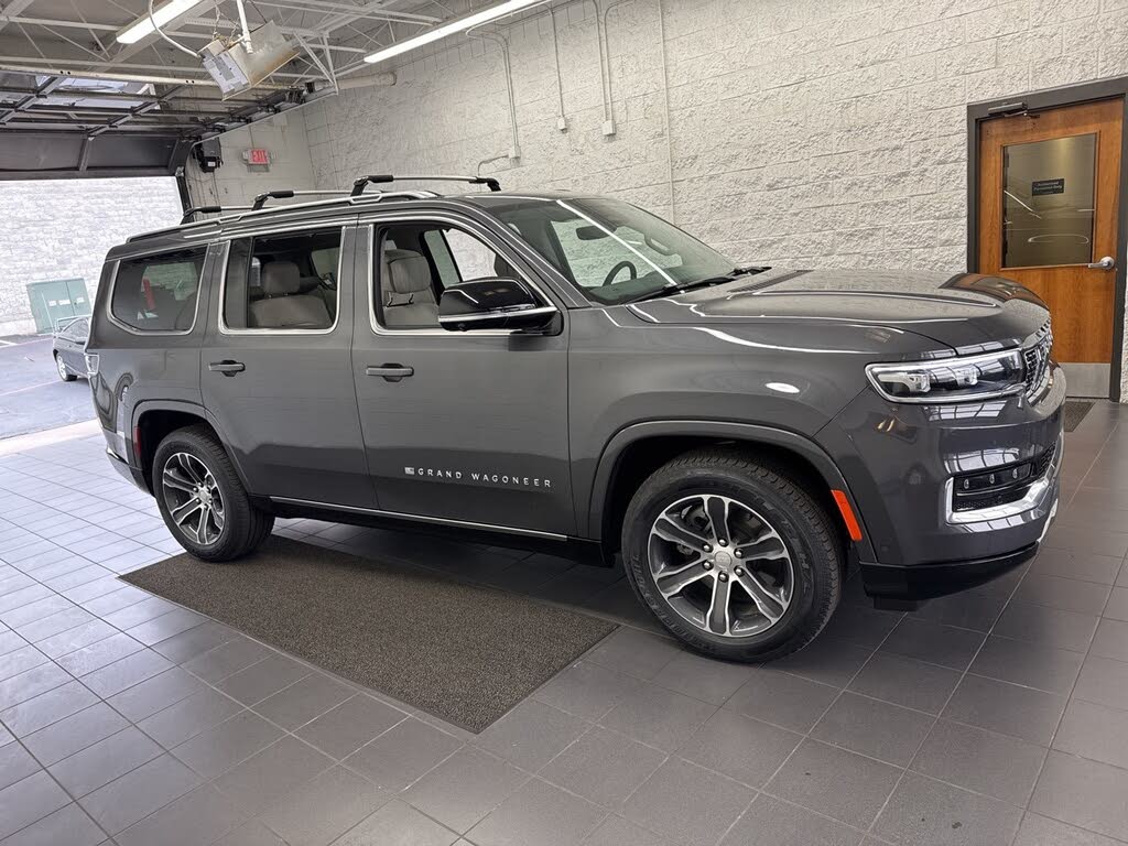 2023 Jeep Grand Wagoneer 4WD