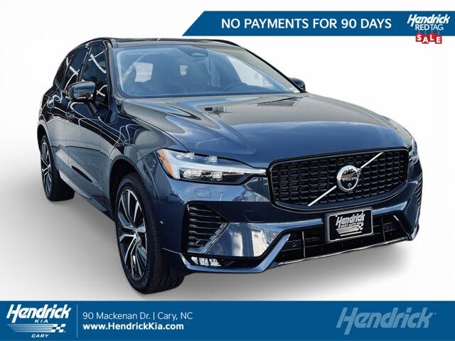 2025 Volvo XC60 B5 Plus Dark Theme AWD