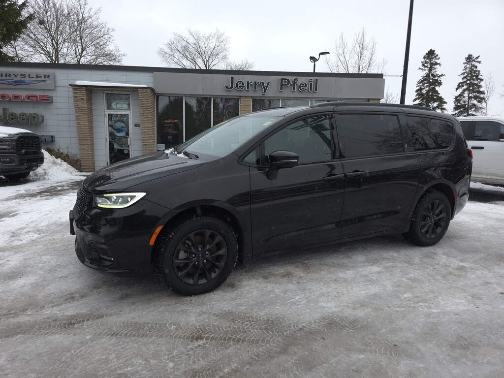 2021 Chrysler Pacifica Touring L AWD