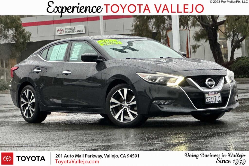 2017 Nissan Maxima S FWD