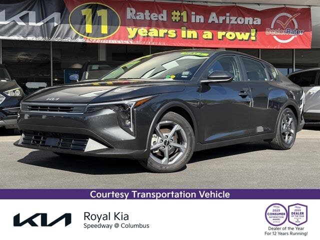2025 Kia K4 LXS FWD