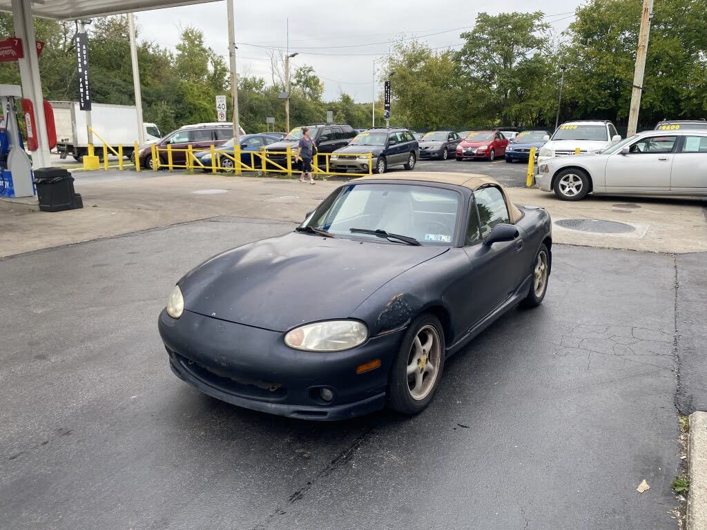 1999 Mazda MX-5 Miata Base