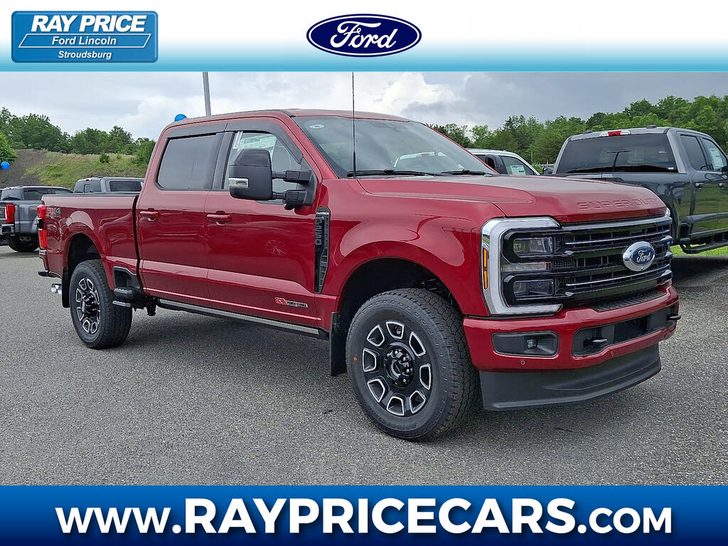 2025 Ford F-250 Super Duty Platinum Crew Cab 4WD