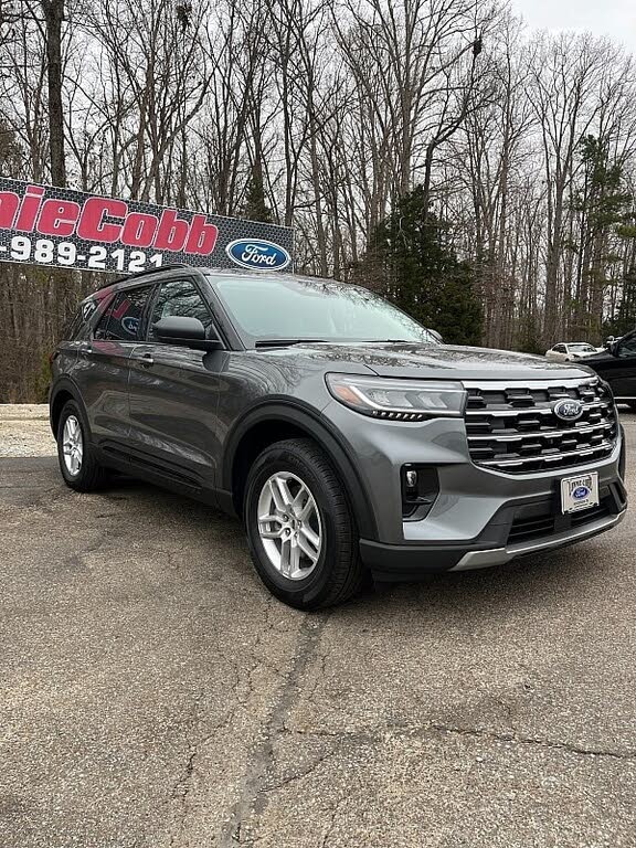 2026 Ford Explorer Active RWD