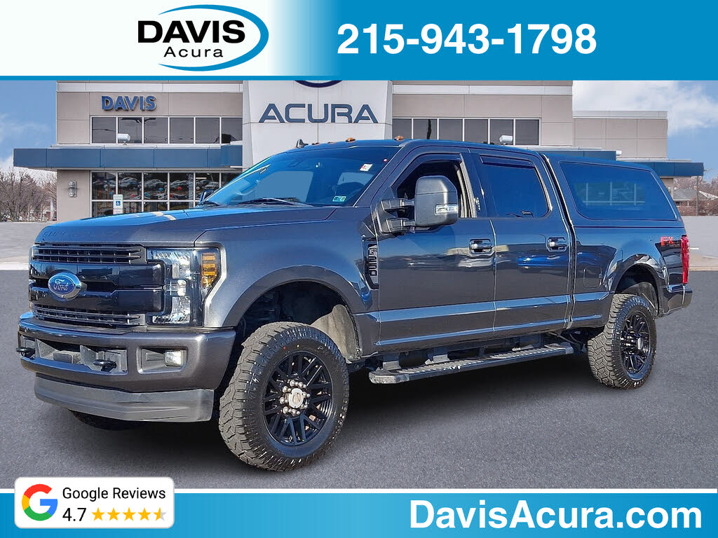 2019 Ford F-250 Super Duty Lariat Crew Cab 4WD