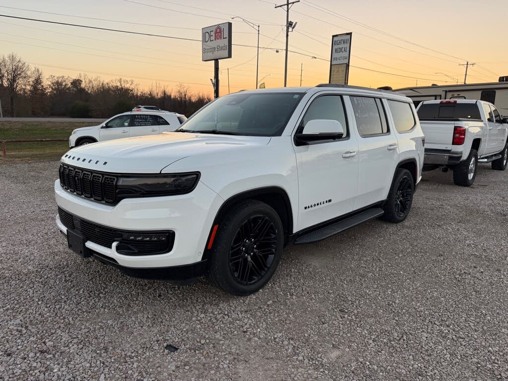 2022 Jeep Wagoneer Series II Carbide 4WD