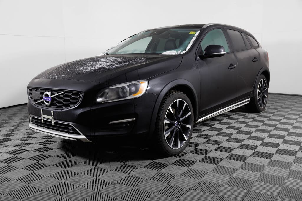 2018 Volvo V60 Cross Country T5 Premier AWD