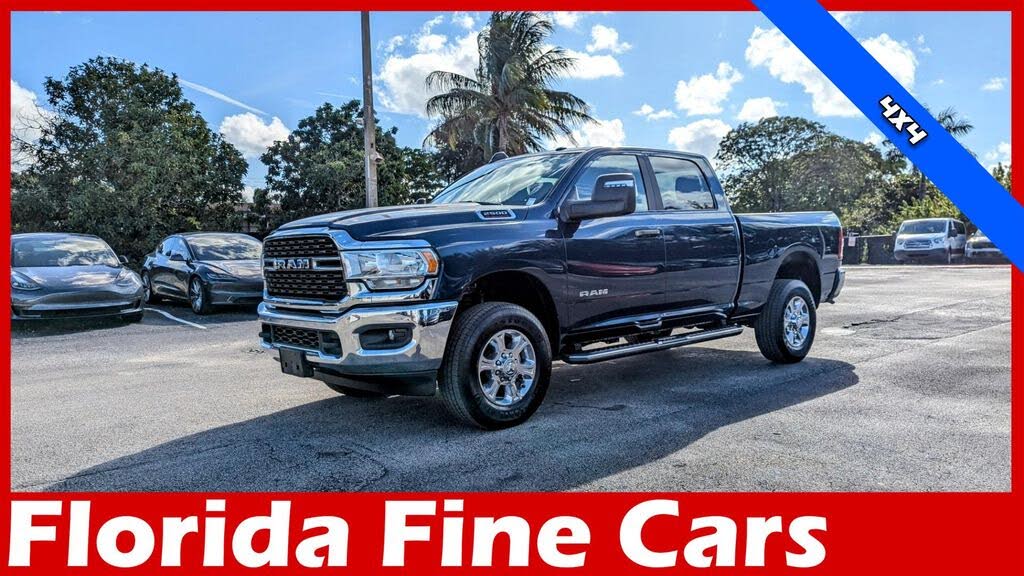 2024 RAM 2500 Big Horn Crew Cab 4WD