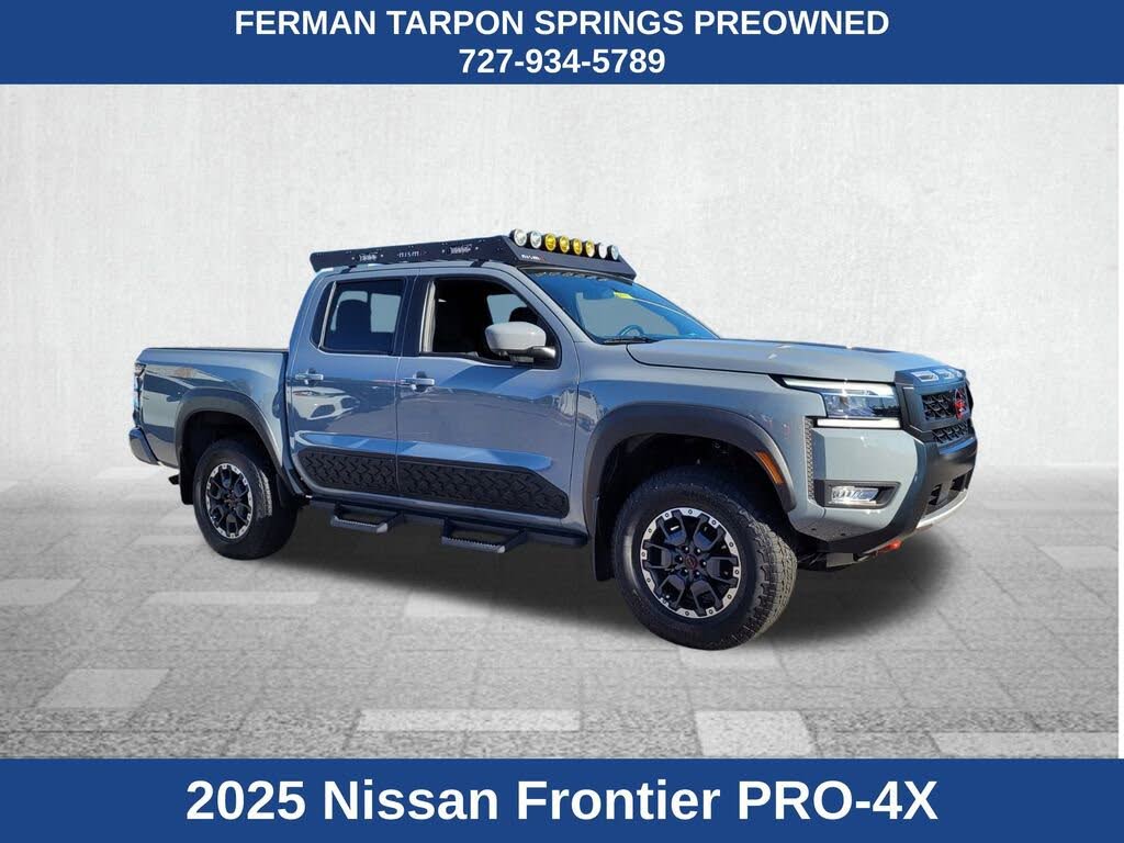 2025 Nissan Frontier PRO-4X Crew Cab 4WD