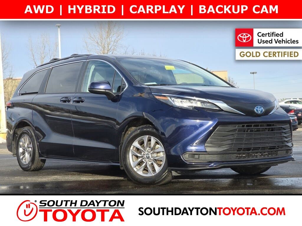 2022 Toyota Sienna LE 8-Passenger AWD