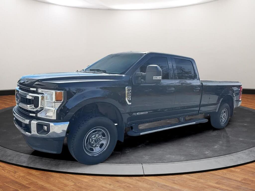 2022 Ford F-250 Super Duty XLT Crew Cab 4WD