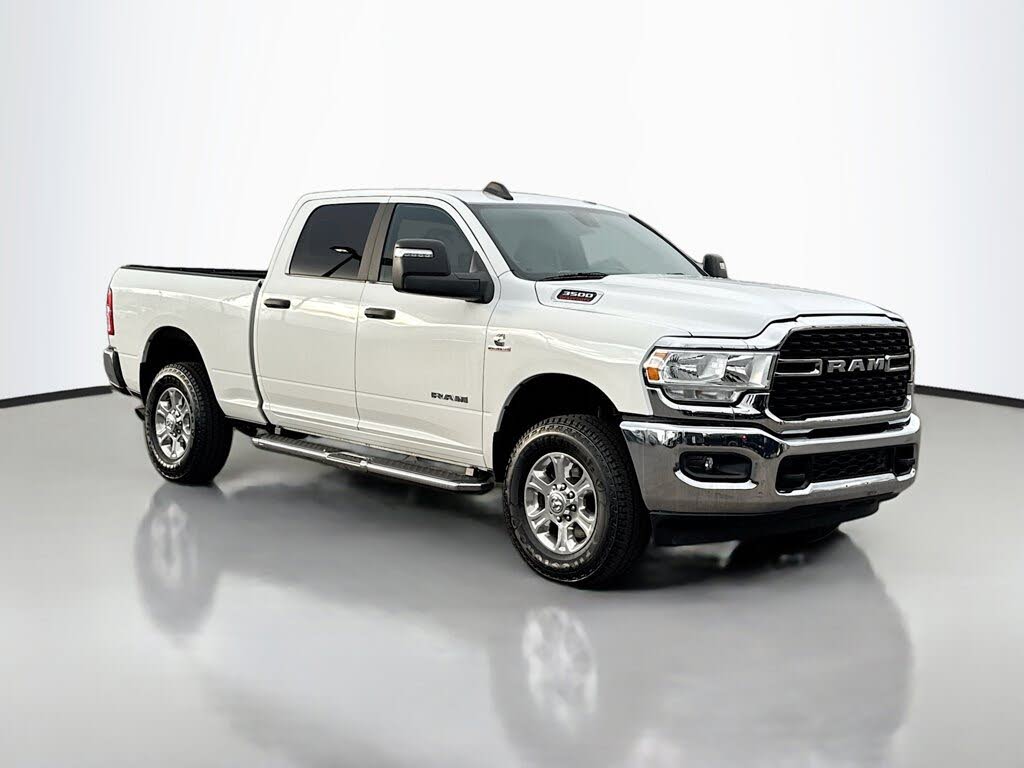 2023 RAM 3500 Big Horn Crew Cab 4WD