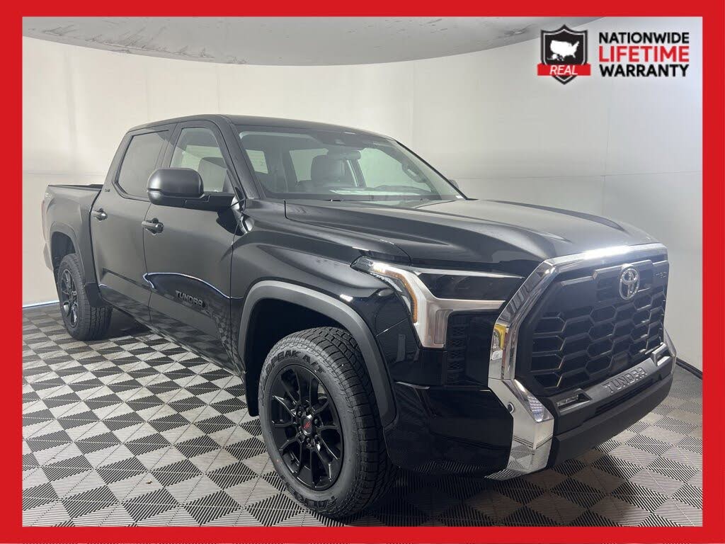 2023 Toyota Tundra SR5 CrewMax Cab 4WD