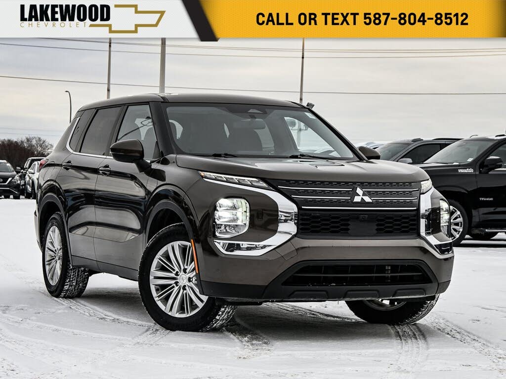 Mitsubishi Outlander ES S-AWC 2024