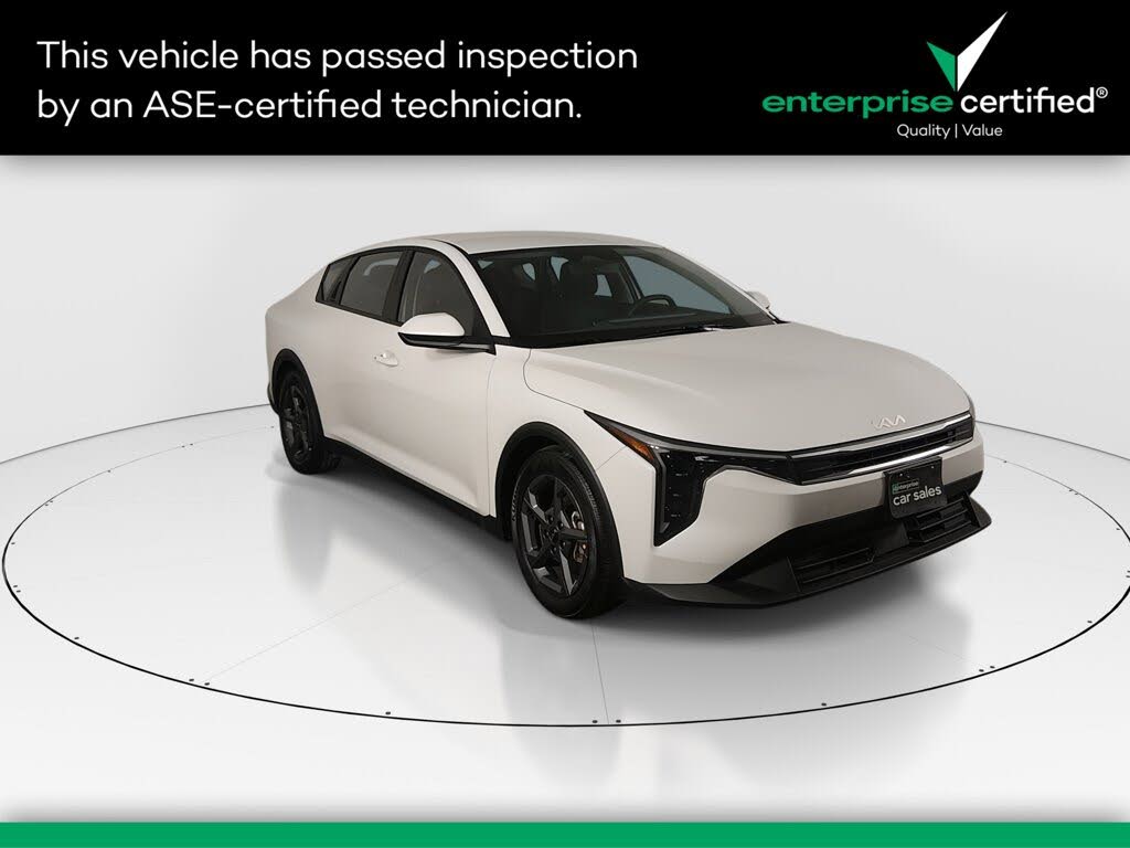 2025 Kia K4 LXS FWD