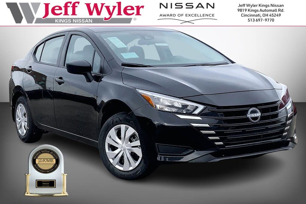 2025 Nissan Versa S FWD