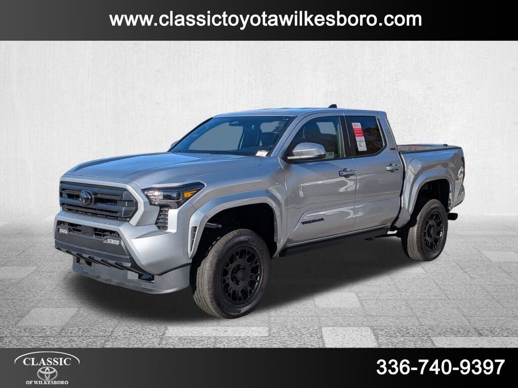 2025 Toyota Tacoma SR5 Double Cab 4WD